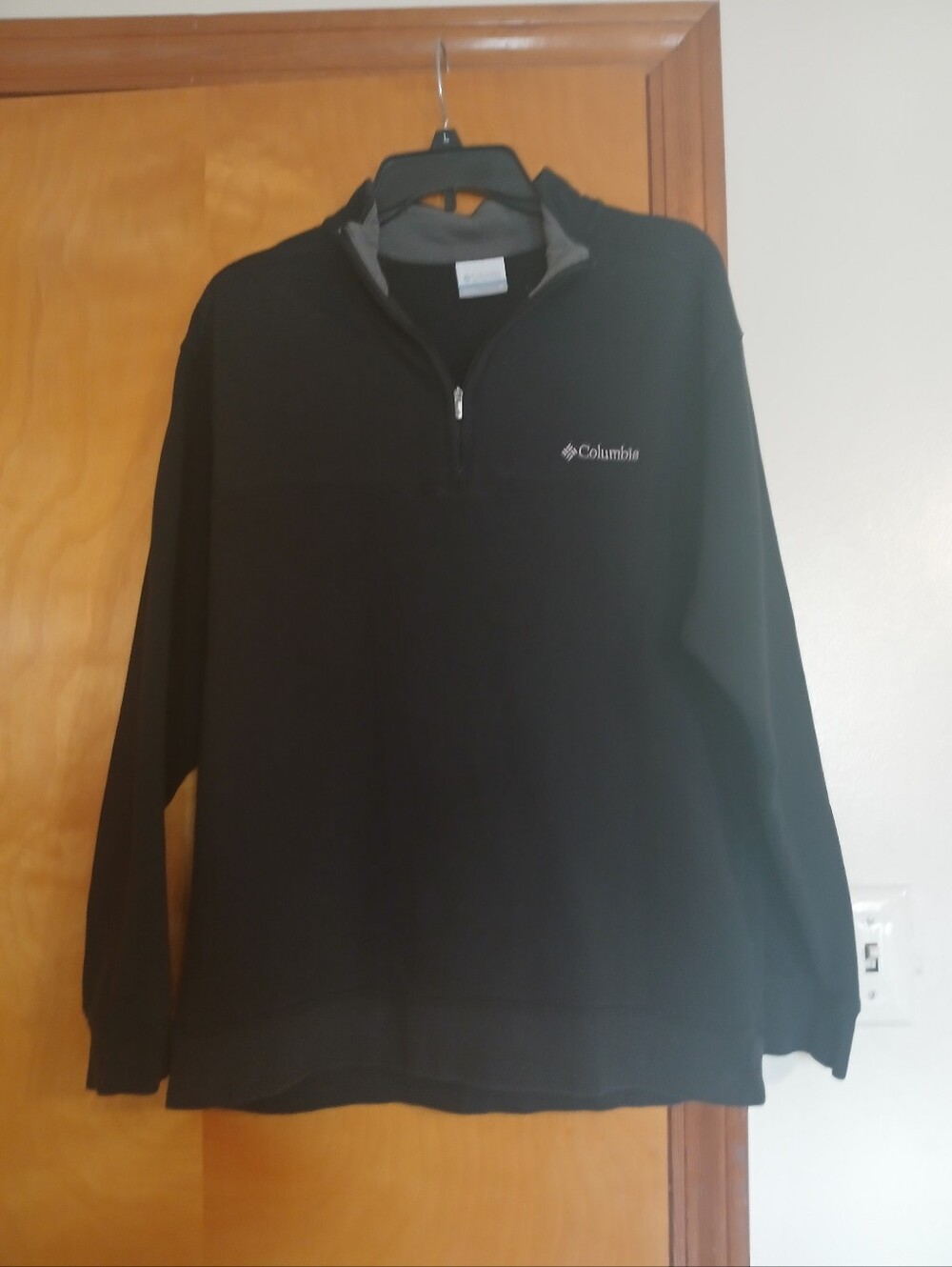 Columbia Black Quarter-Zip Fleece Pullover